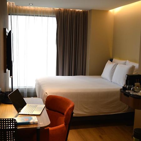 Novotel Mexico City Centro Historico Экстерьер фото