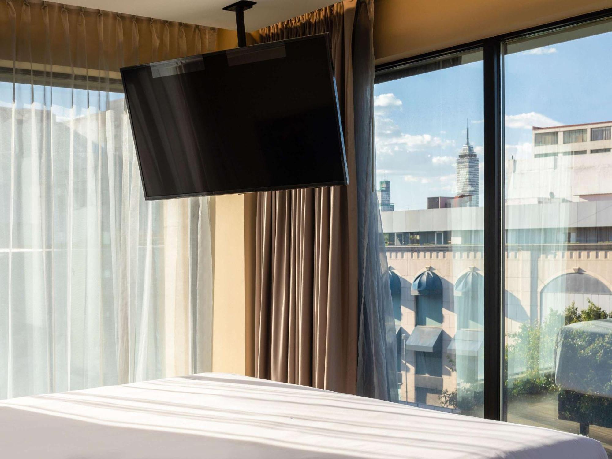 Novotel Mexico City Centro Historico Экстерьер фото